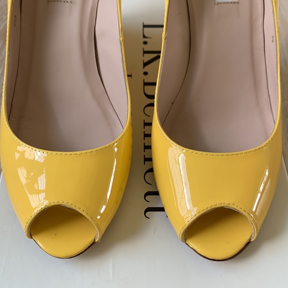 L. K. Bennett Estela Wedges - Picture 5 of 15